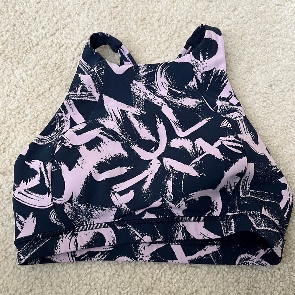 Lululemon padded yoga sports bra size 6